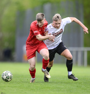 SV Großenlüder - SG Elters Eckwb Schwb: Noah Paszkiewicz gegen Jonas Jakob