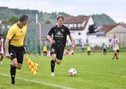 20_Yowegraphy_Jonas_Wenzel_260510_YZ96744