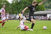 21_Yowegraphy_Jonas_Wenzel_260510_YZ96758