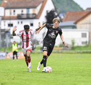 39_Yowegraphy_Jonas_Wenzel_260510_YZ96997