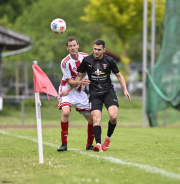 54_Yowegraphy_Jonas_Wenzel_260510_YZ97205