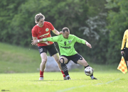 TSV Künzell - SV Neuhof: Andrej Simevski gegen Luis Klering