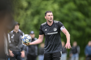 40_Yowegraphy_Jonas_Wenzel_260604_YZ95158