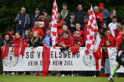 12_Yowegraphy_Jonas_Wenzel_260611_YZ98735