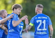 52_Yowegraphy_Jonas_Wenzel_260812_YZ93116