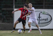 85_Yowegraphy_Jonas_Wenzel_260827_YZ94060