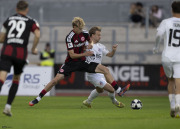 17_Yowegraphy_Jonas_Wenzel_260909_YZ90295