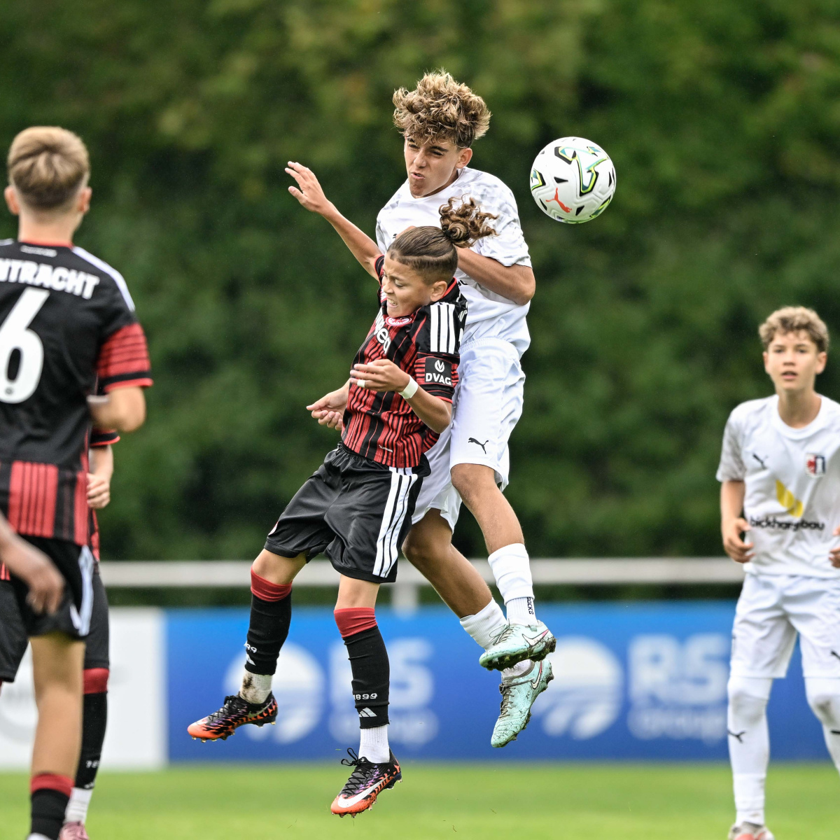 32_Yowegraphy_Jonas_Wenzel_260913_YZ94135