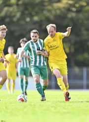RSV Petersberg II - SC Motten: Ozan Sentuerk gegen Marius Gruber