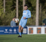 32_Yowegraphy_Jonas_Wenzel_261010_YZ92641