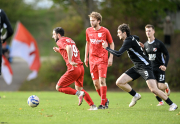 11_Yowegraphy_Jonas_Wenzel_261013_YZ91838