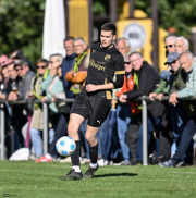 29_Yowegraphy_Jonas_Wenzel_261011_YZ90670