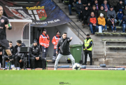 32_Yowegraphy_Jonas_Wenzel_261024_YZ92505