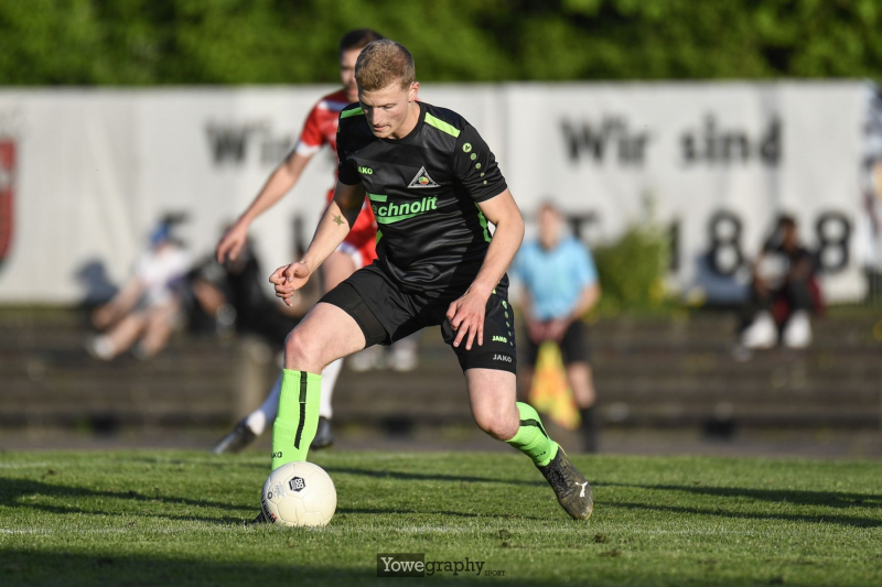 06_Yowe_Jonas_Wenzel__YOW0070