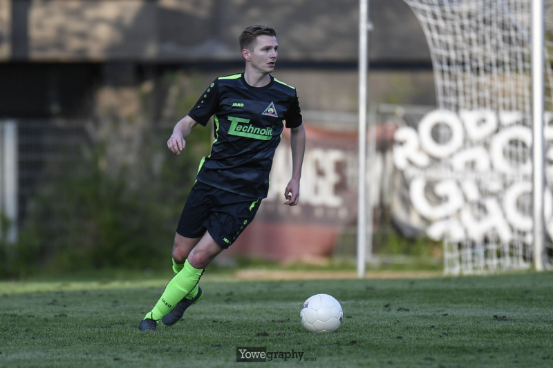 08_Yowe_Jonas_Wenzel__YOW0106