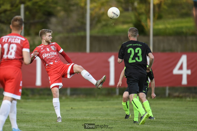 17_Yowe_Jonas_Wenzel__YOW0195