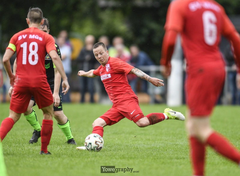 28_Yowe_Jonas_Wenzel__YOW7182