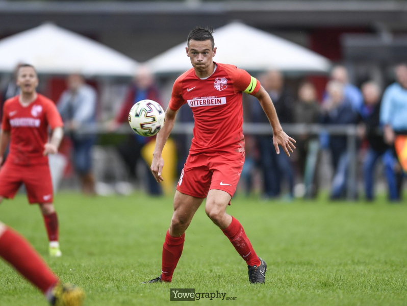 32_Yowe_Jonas_Wenzel__YOW7251