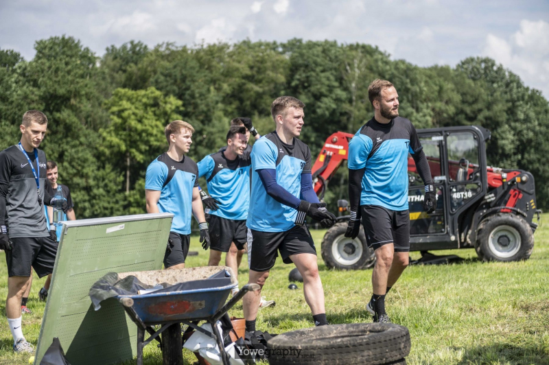 60_Jonas_Wenzel_Yowe__YOW1577